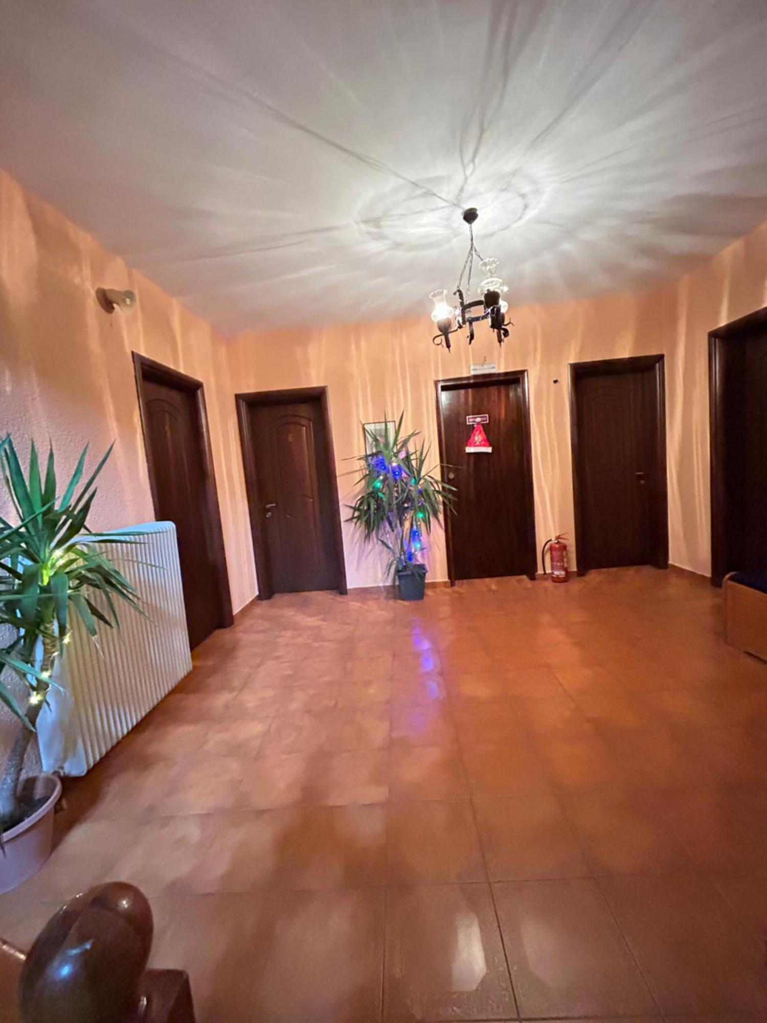 Hotel Aoos Konitsa Buitenkant foto
