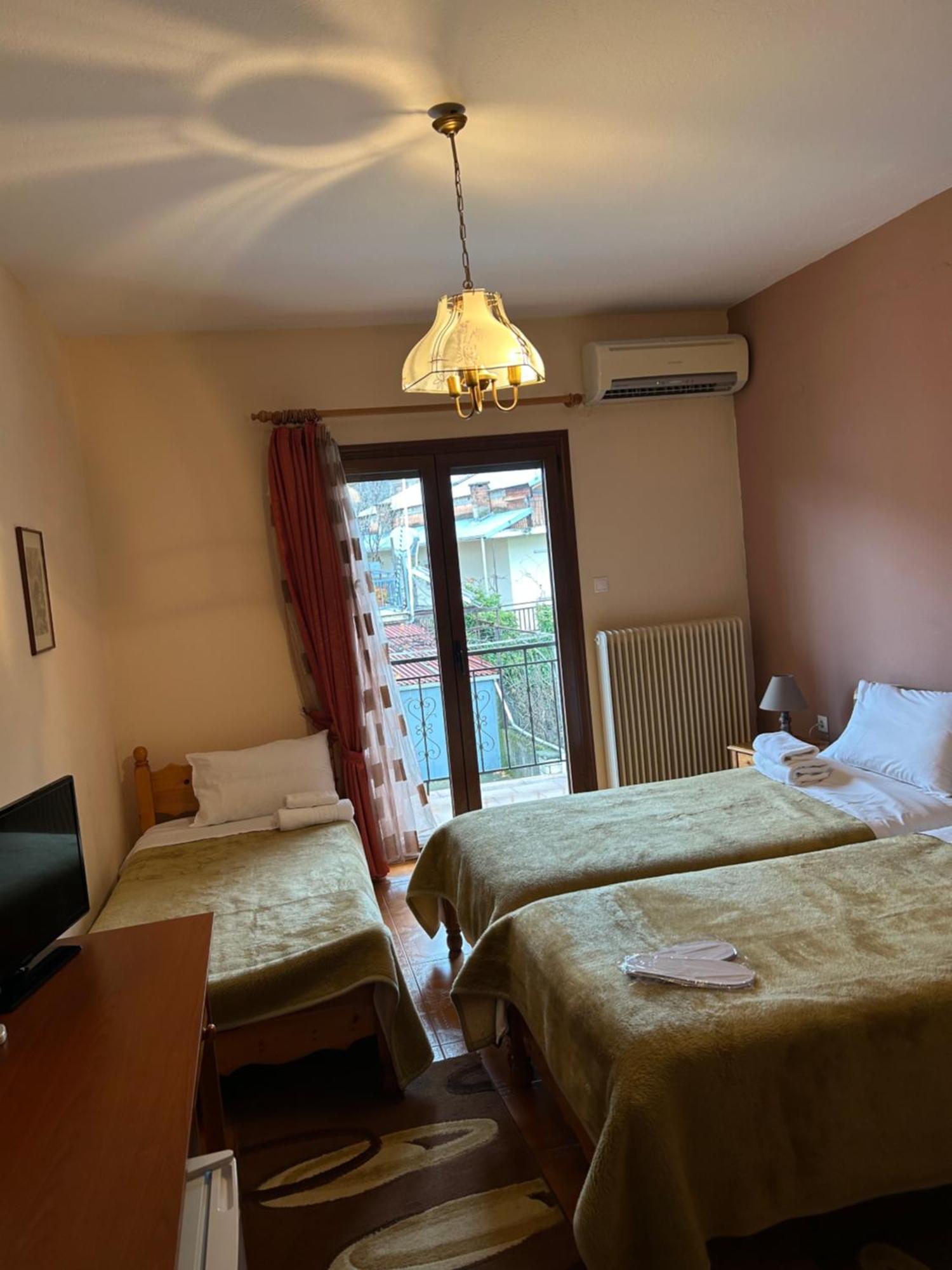 Hotel Aoos Konitsa Buitenkant foto